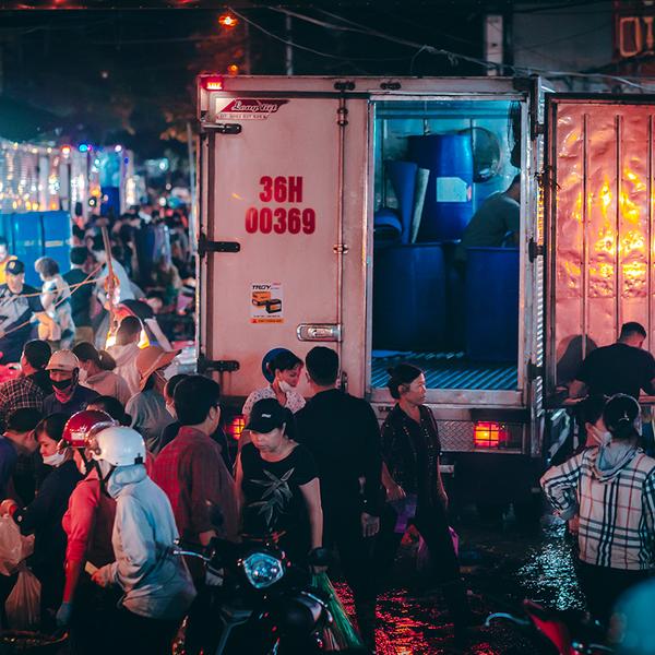 Four-Hour Private Early Morning Food Tour with Old Quarter Transfers 1