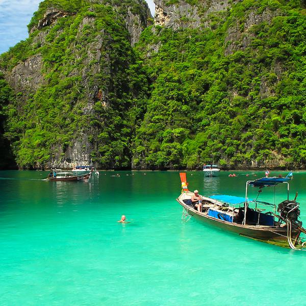Phuket: Early Bird Phi Phi Islands Full-Day Cruise with Lunch, Snorkelling & Return Transfers 2