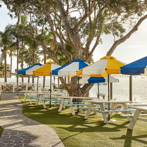 The Beachcomber Hotel & Resort, Central Coast, New South Wales 2