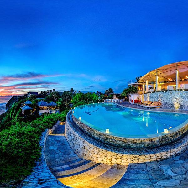 Bali: Soak in Clifftop Views & Feast on an Intimate Six-Course Chef's Tasting Menu For Two with Premium Wine Pairing Upgrade 3