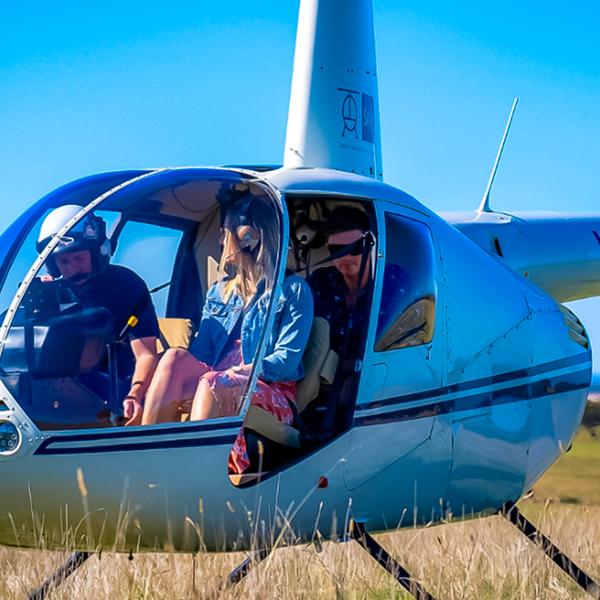 Adelaide: Romantic Helicopter Flight to Mystery Location & Picnic with Cheese Board & Wine  5