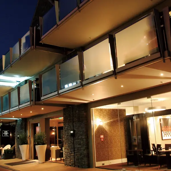 The Spire Hotel, Queenstown, New Zealand 4