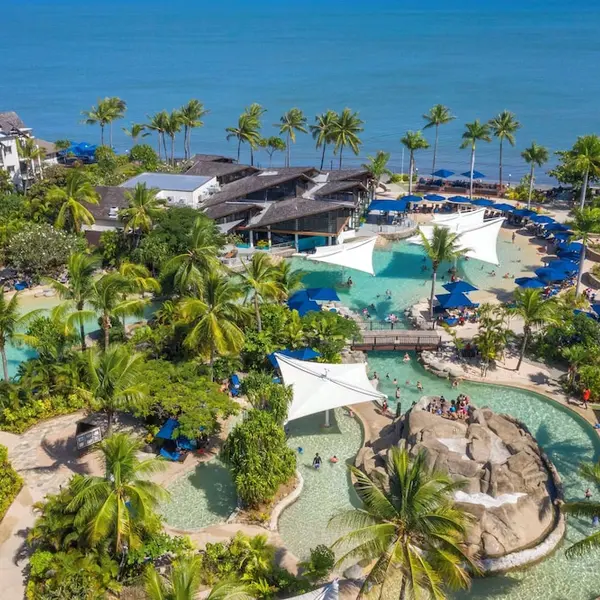 Radisson Blu Resort Fiji Denarau Island, Nadi, Fiji 1