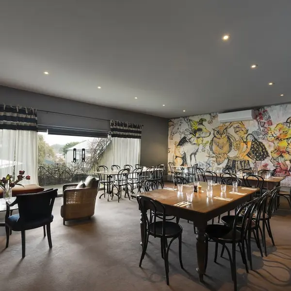 Hotel Frangos, Daylesford, Australia 7