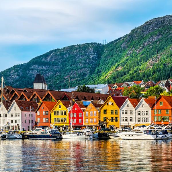 Norway Summer Fjords Discovery with Flam Railway Journey & Scenic Atlantic Road by Luxury Escapes Tours 2