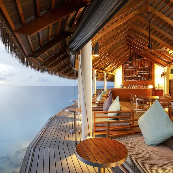 Centara Ras Fushi Resort & Spa Maldives - Adults Only, Giravaru, Maldives 2