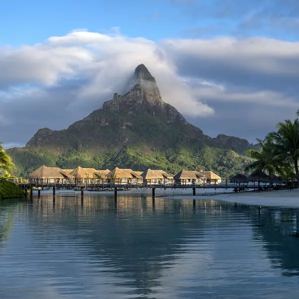 InterContinental Bora Bora Resort & Thalasso Spa, Bora Bora, French Polynesia 7