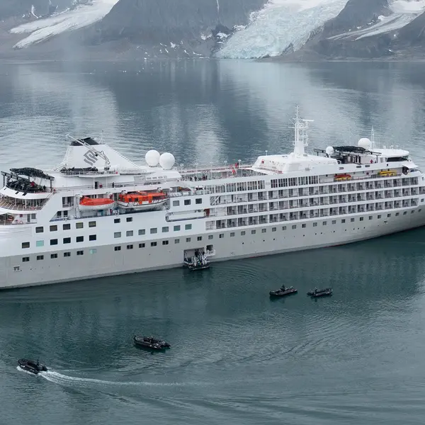 15 NIGHT Antarctica CRUISE with Silver Cloud 3