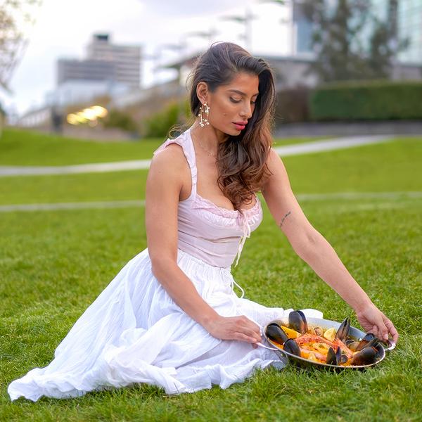 Three-Hour Paella & Churros Cooking Class with Glass of Sangria 6