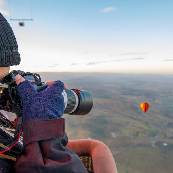 Gold Coast: Early Morning Hot Air Balloon Flight with Vineyard Breakfast & Sparkling Wine 8