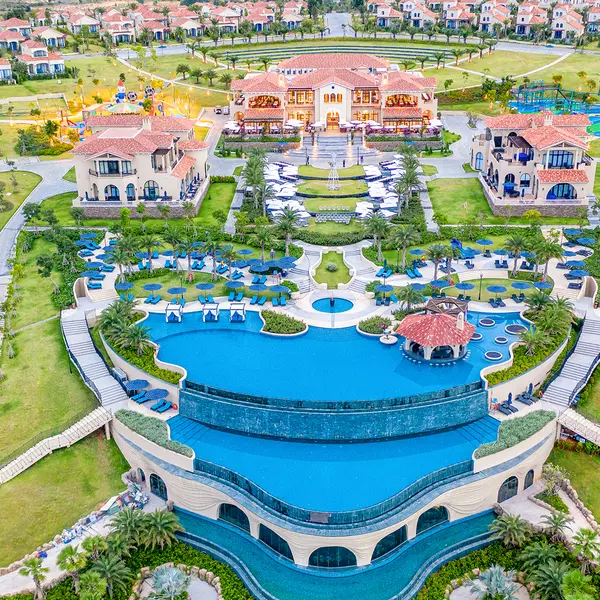 Centara Mirage Resort Mui Ne, Mui Ne, Vietnam 1