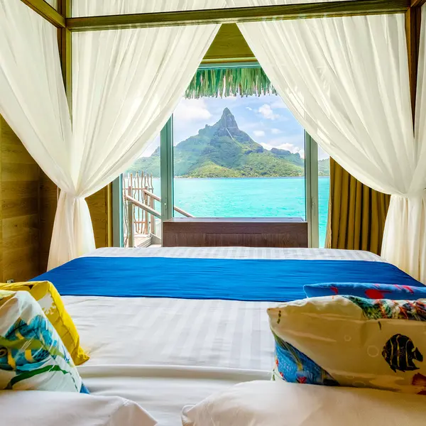 InterContinental Bora Bora Resort & Thalasso Spa, Bora Bora, French Polynesia 8