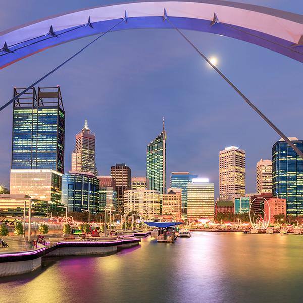 2.5-Hour Scenic Swan River Cruise with Buffet Dinner & Live Entertainment 6