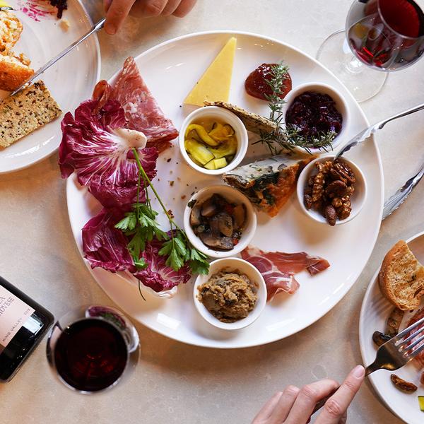 45-Minute Small Group Prosecco Tasting Experience at Pizzini Wines 2