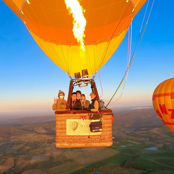 Yarra Valley: Award-Winning Sunrise Hot Air Balloon Flight with Complimentary In-flight Photos 5