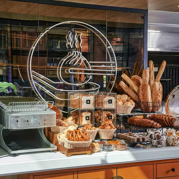 Mövenpick Hotel Melbourne On Spencer, Melbourne, Australia 5