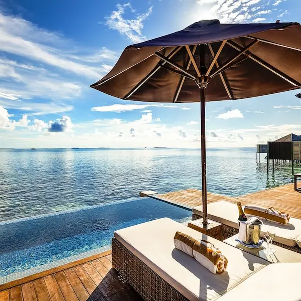Lily Beach Resort & Spa - All Inclusive, Huvahendhoo, Maldives 5