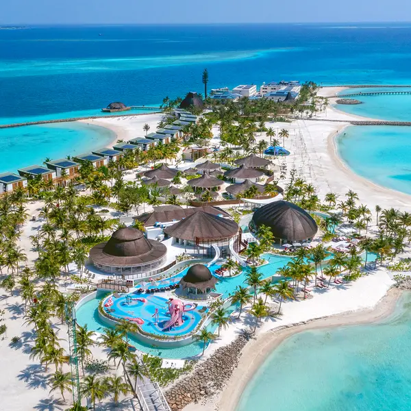 Centara Mirage Lagoon Maldives, North Male Atoll, Maldives 1