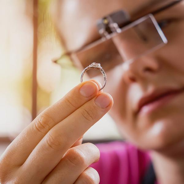 Three-Hour Silver Jewellery Class with Local Expert, Welcome Drink & Private Transfers 1