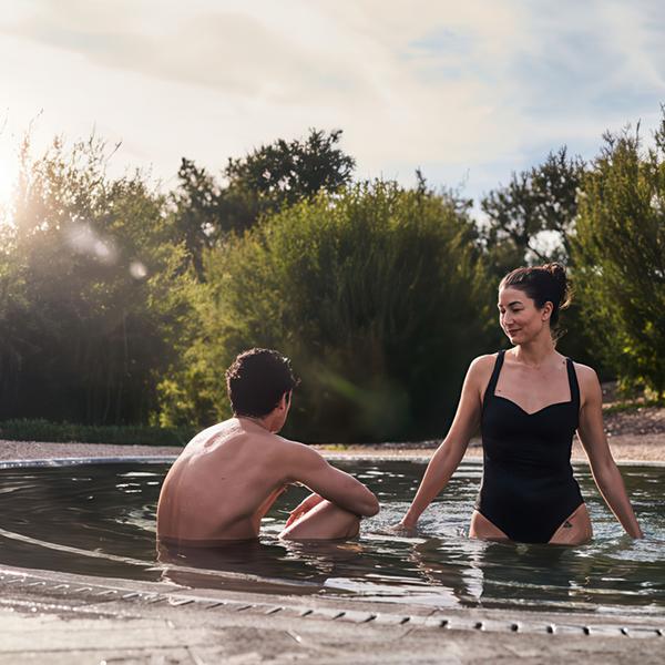 Mornington Peninsula: Luxurious Thermal Bathing & Picnic Experience with Bottle of Wine at Alba Thermal Springs & Spa 3