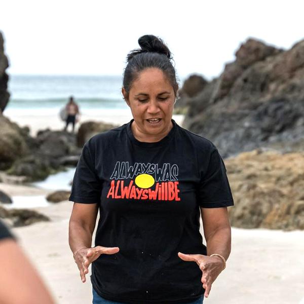 Byron Bay: 90-Minute Cape Byron Aboriginal Culture Guided Walking Tour with Bush Tucker Tasting  5
