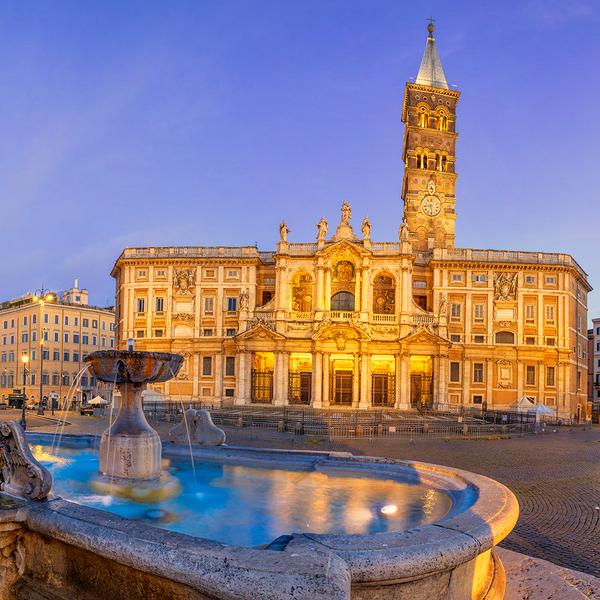 Northern Italy Small-Group Tour with Venice Gondola Ride, Chianti Tasting, Siena Visit & Handpicked Accommodation by Luxury Escapes Trusted Partner Tours 2