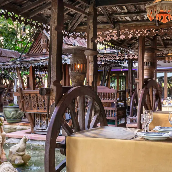 Mantra Crown Towers Surfers Paradise, Surfers Paradise, Australia 4