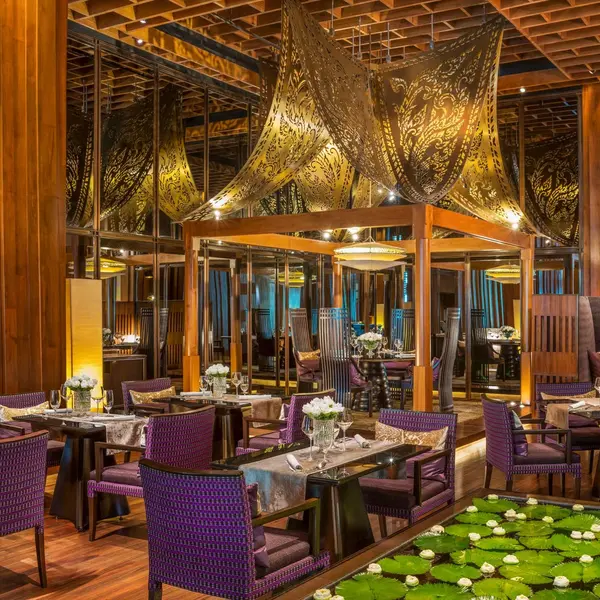 Siam Kempinski Hotel Bangkok, Bangkok , Thailand 5