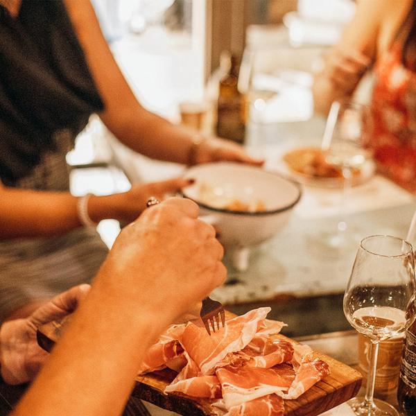 Florence: 3.5-Hour Small Group Culinary Tour at Sunset with Wine & Food Included  6