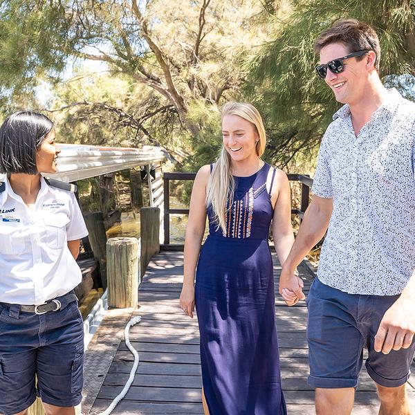 Perth: Full-Day Swan Valley Gourmet Wine Cruise with Welcome Drink & Platter Lunch 7