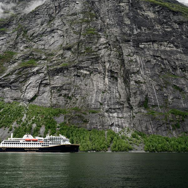 Deluxe 16-Day Finland & Norway Northern Lights Winter Adventure with Coastal Fjord Cruise by  5