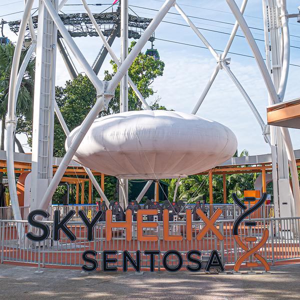 Singapore: Be Mesmerised with a SkyHelix Sentosa Ride Ticket  2