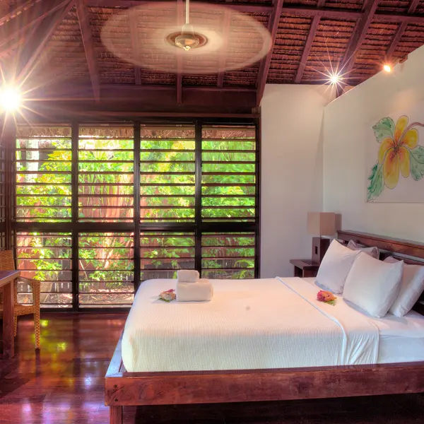 Barrier Beach Resort, Santo Espiritu, Vanuatu 3