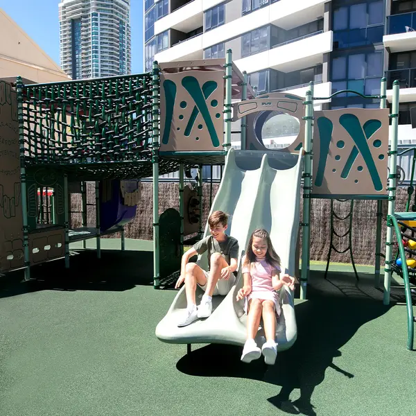 Paradise Resort, Surfers Paradise, Queensland 7