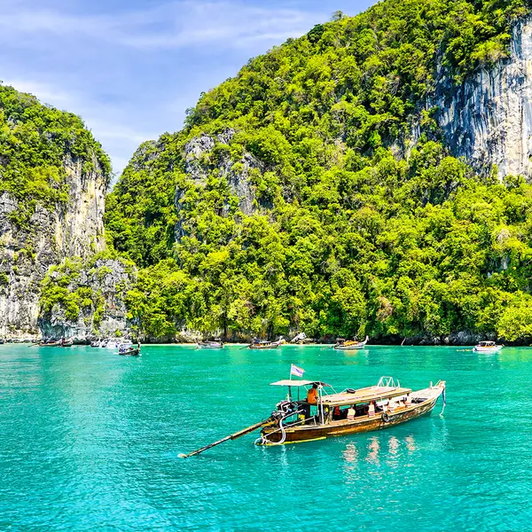 Radisson Resort and Suites Phuket, Phuket, Thailand 5