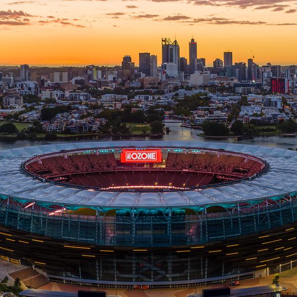 Optus Stadium Halo Experience Rooftop Tour with Branded Hat 2