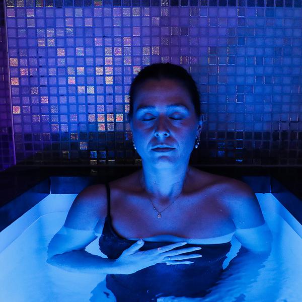 Three-Hour Introductory Wellbeing Experience with Light & Sound Therapy, Meditation & Spa 1