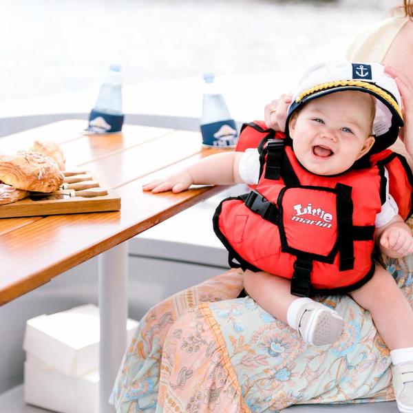 Three-Hour Electric Boat Hire Along Brisbane River for Up to Eight People 2