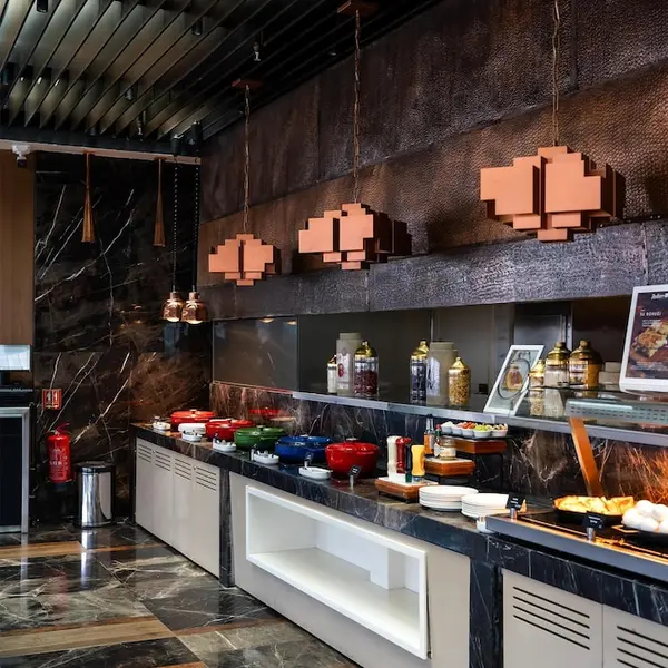 Radisson Blu Hotel Istanbul Pera, Istanbul, Turkey 7