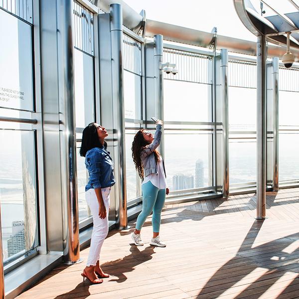 Spectacular Burj Khalifa At the Top Experience with Observation Deck Entry on Levels 124 & 125 6