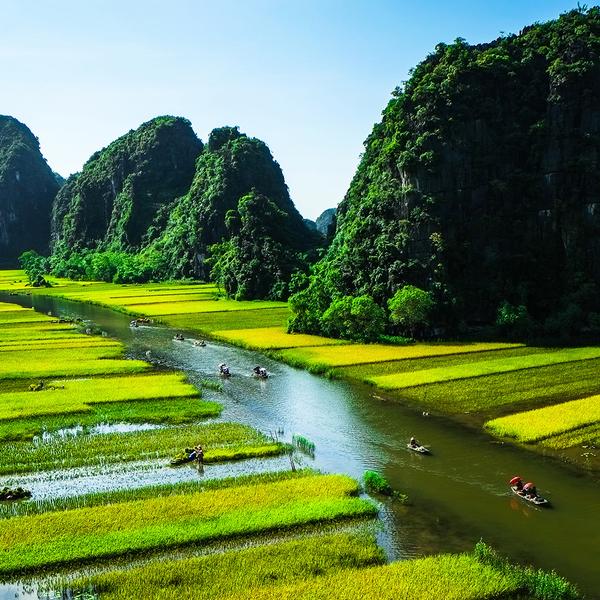 Deluxe 17-Day Ultimate Vietnam with Sapa, Hue & Hoi An by  8