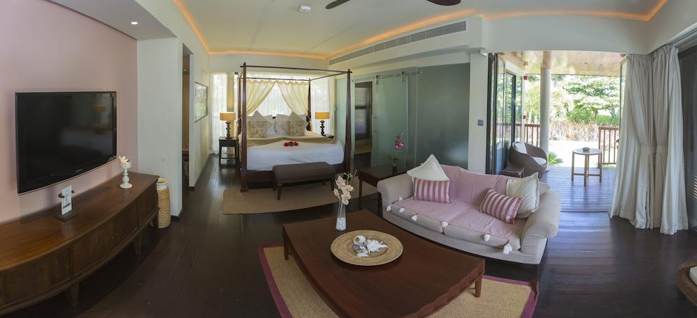 image 3 at Dhevatara Beach Hotel by Grand Anse Praslin Island 00000 Seychelles