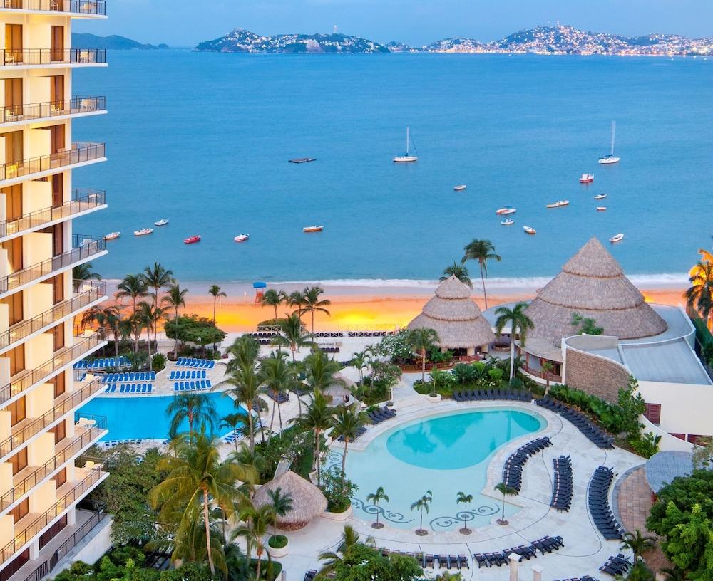 image 1 at Dreams Acapulco Resorts & Spa - All Inclusive by Av. Costera Miguel Alemán no.1 Col. Icacos Acapulco GRO 39860 Mexico