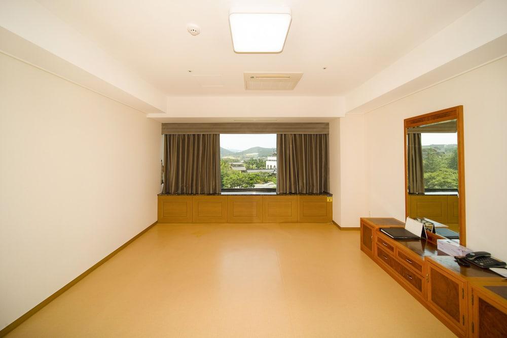 image 1 at The K Hotel Gyeongju by 45 Expo-ro Gyeongju North Gyeongsang 780-290 South Korea