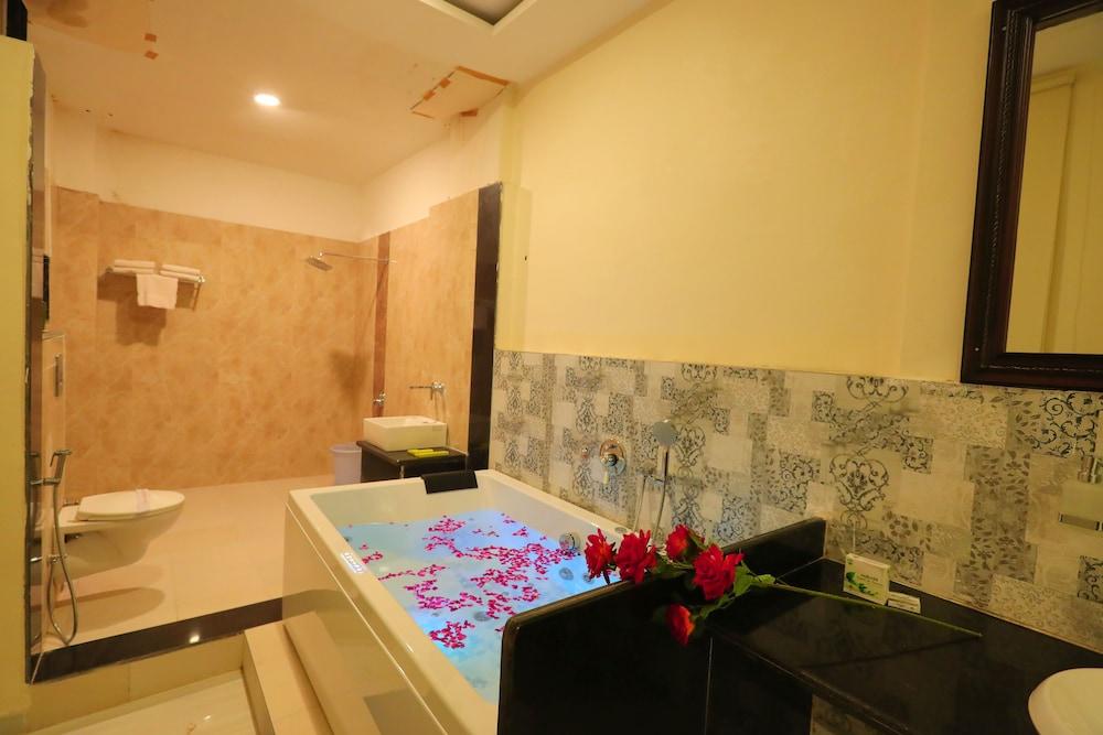 image 2 at The Everest Hill Resort by Village udawar Kumbhalgarh RJ 313325 India