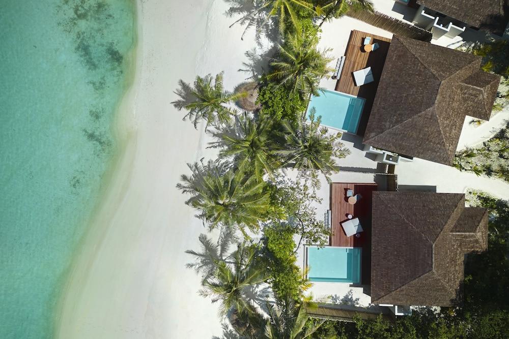 image 1 at Anantara Veli Maldives Resort - Adults Only by Anantara Veli Veligandu Maldives
