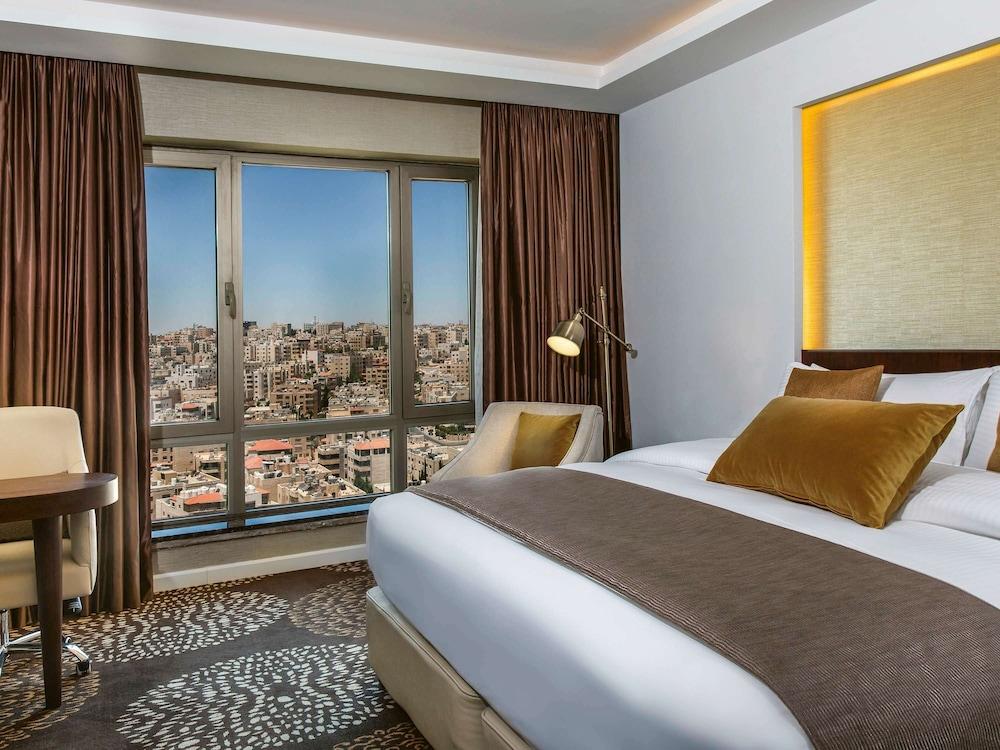 image 1 at Mövenpick Hotel Amman by Madina Al Munawarah Street P.o.box 941825 Amman 11194 Jordan