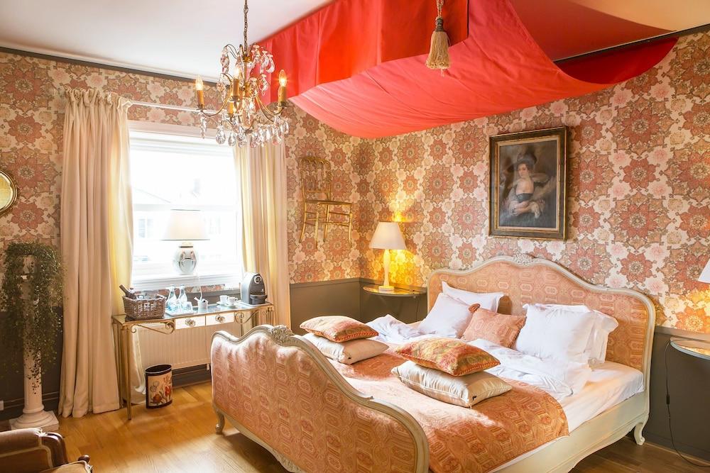 image 2 at Bomans Hotell i Trosa by Ostra Hamnplan 1 Trosa Sodermanland 61930 Sweden