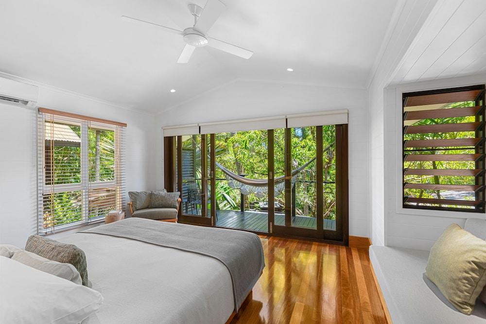 image 3 at Silky Oaks Lodge by Finlayvale Road Finlayvale QLD Queensland 4873 Australia