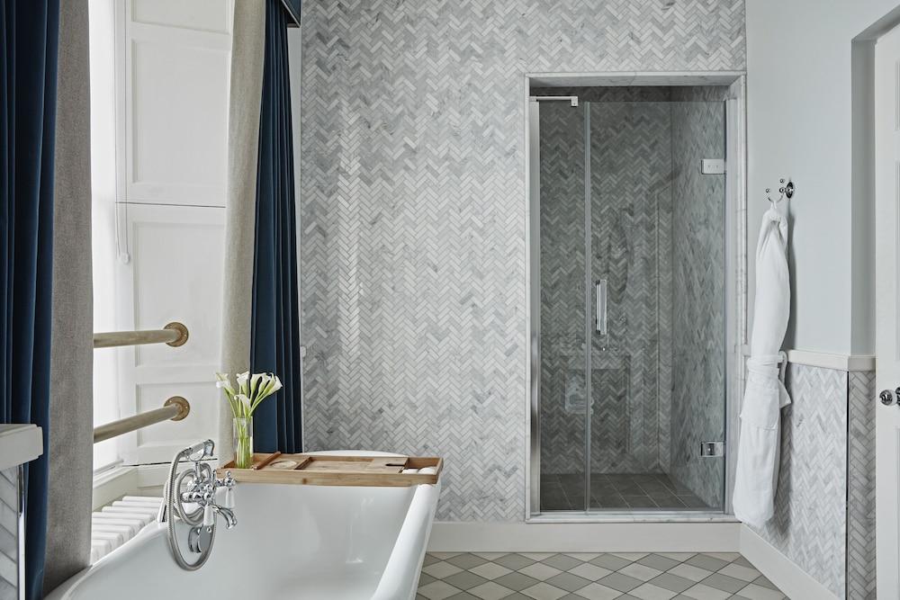 image 5 at Kimpton Charlotte Square Hotel, an IHG Hotel by 38 Charlotte Square Edinburgh Scotland EH2 4HQ United Kingdom